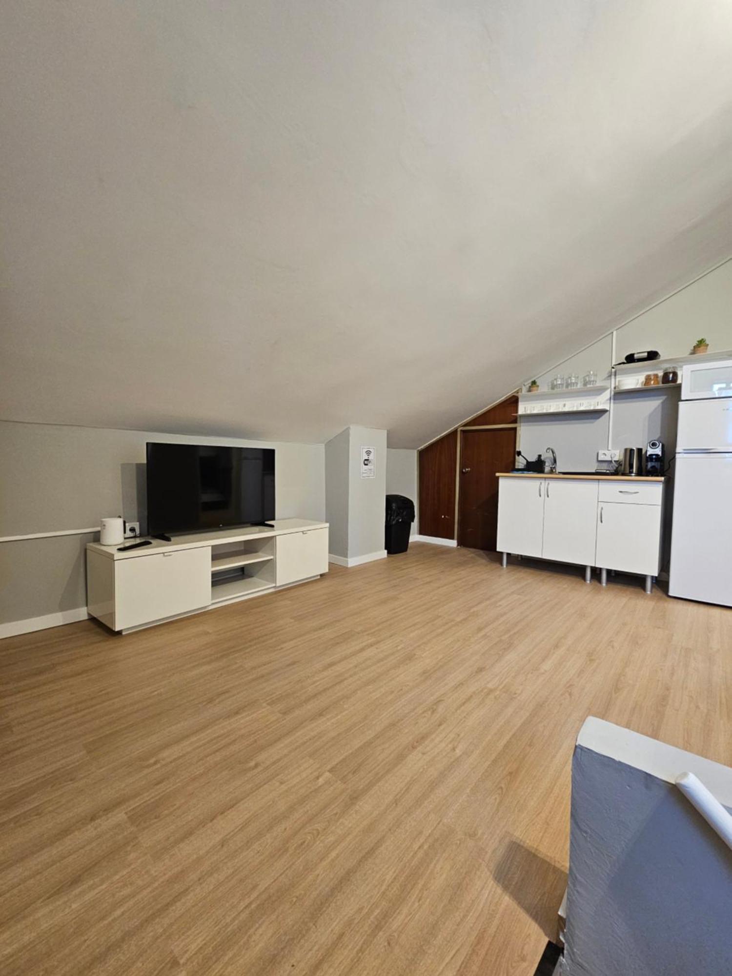 Aerostay Hostel
