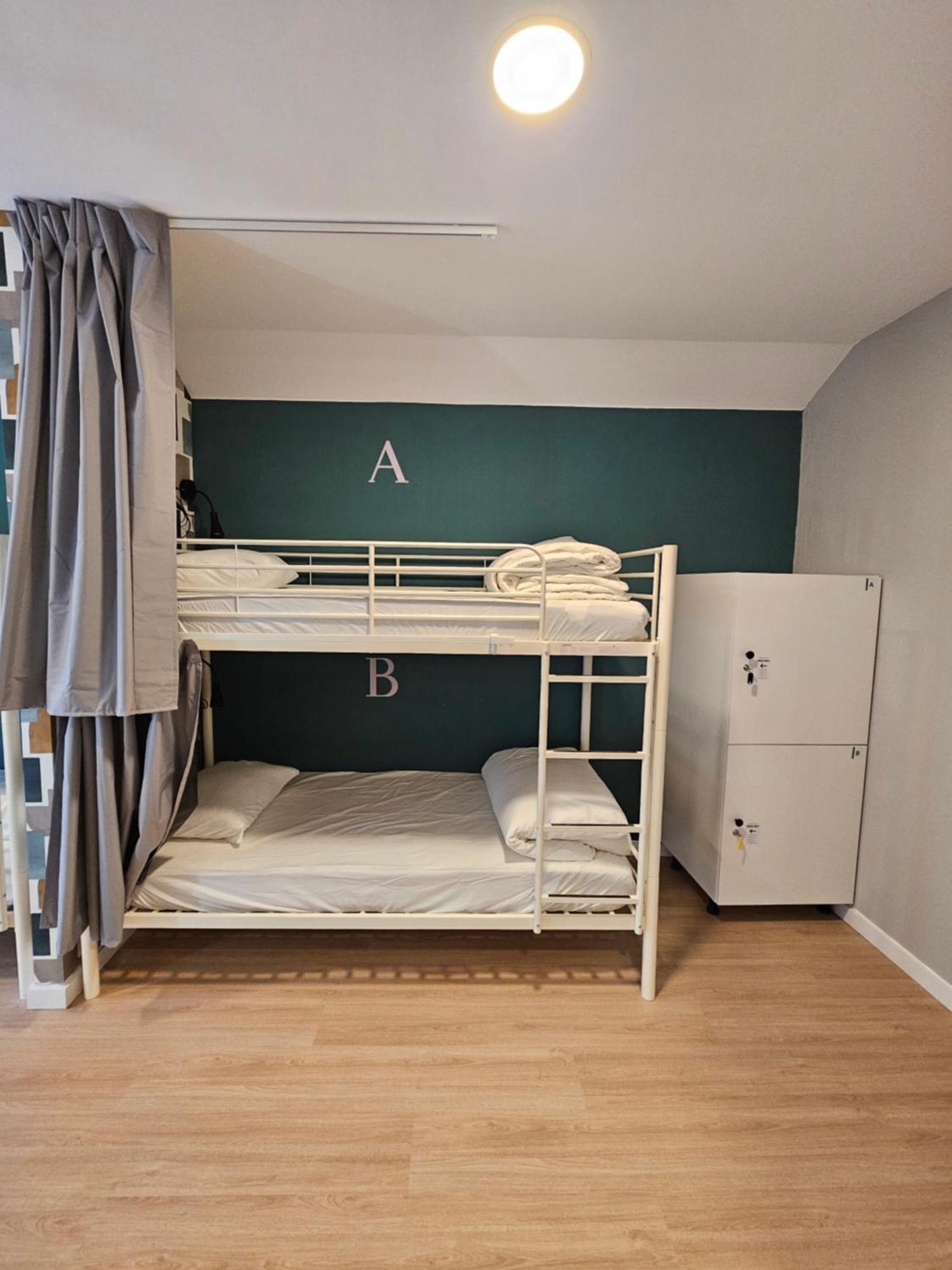 Aerostay Hostel *