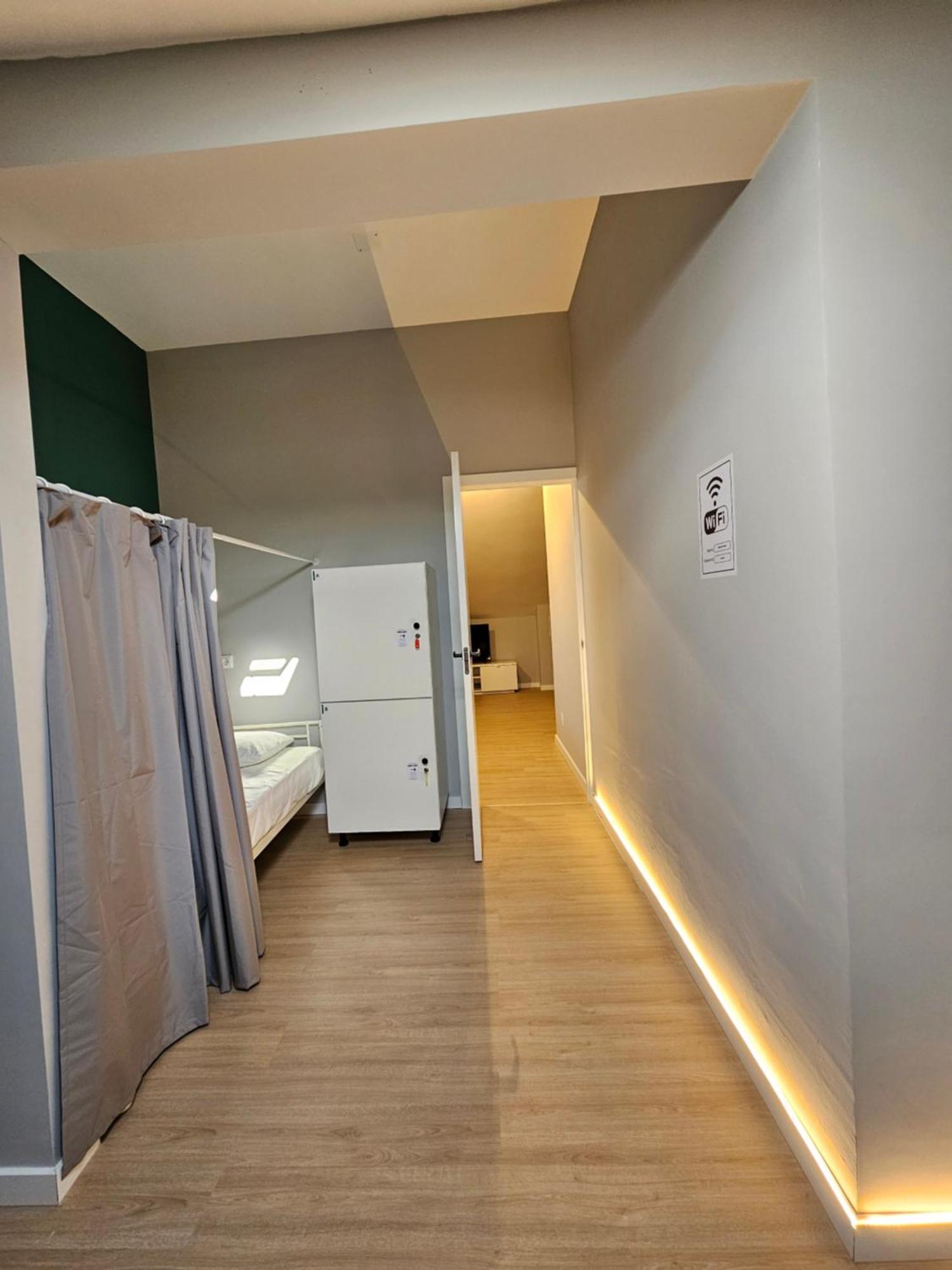 Aerostay Hostel Moreira (Porto)