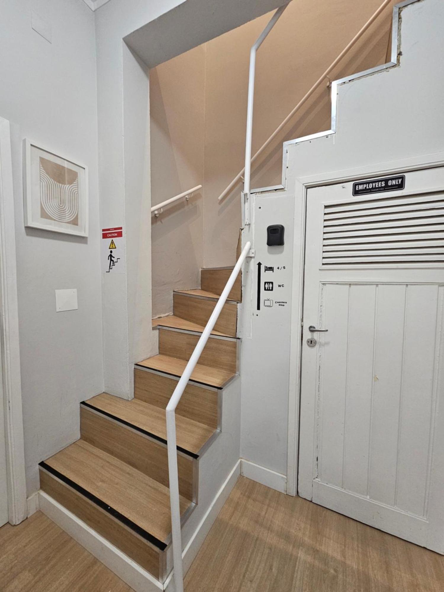Hostel Aerostay Moreira (Porto)