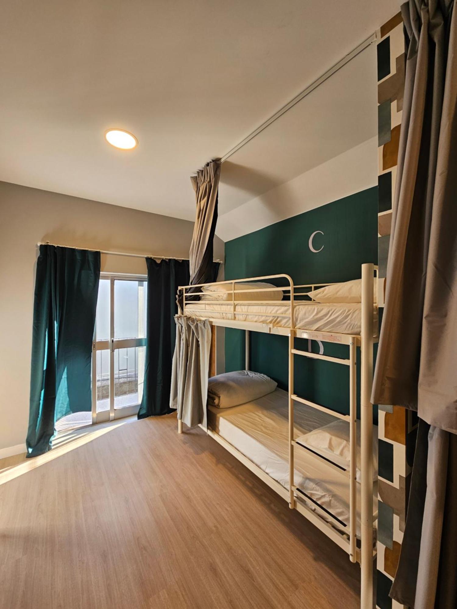 Hostel Aerostay